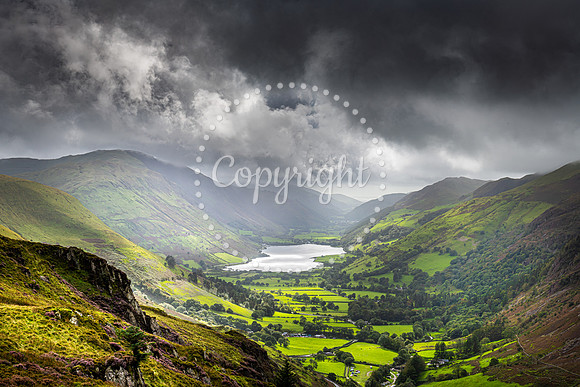 Looking down on  Tal Y Llyn